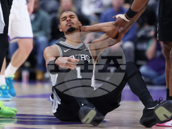 Spurs Jazz Basketball