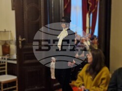 Йозлем Сюер, един от водещите модни дизайнери на Турция, представи в София колекция на тема „Истанбул–София“, снимки – Даниел Димитров/БТА