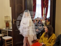 Йозлем Сюер, един от водещите модни дизайнери на Турция, представи в София колекция на тема „Истанбул–София“, снимка – Даниел Димитров/БТА