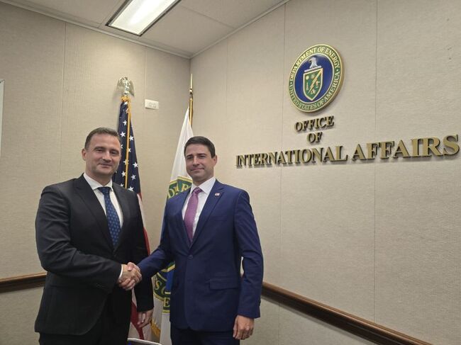 Energy Minister Holds Online Meeting with U.S. Acting Assistant Secretary for International Affairs Office 