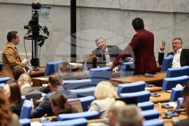 Народно събрание - заседание - липса на кворум