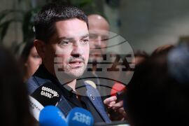 Парламент - кулоари - МЕЧ - пресконференция