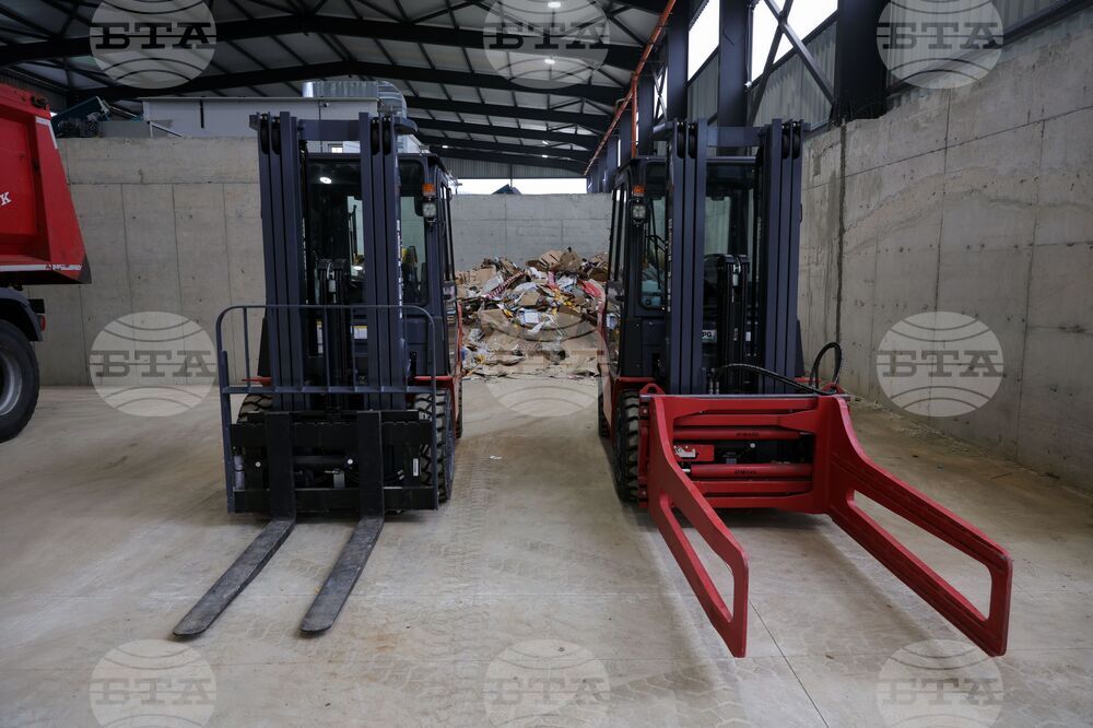 Село Равадиново - площадка за предварително третиране на смесени битови отпадъци - откриване