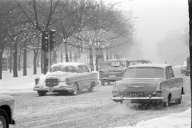 Снежна София през 1968 година