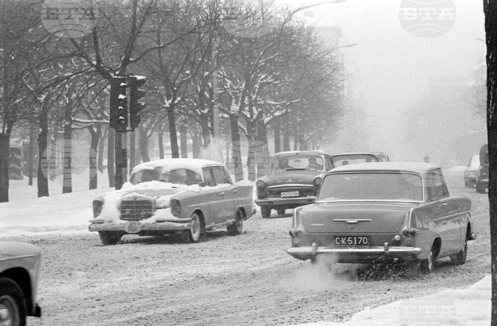 Снежна София през 1968 година