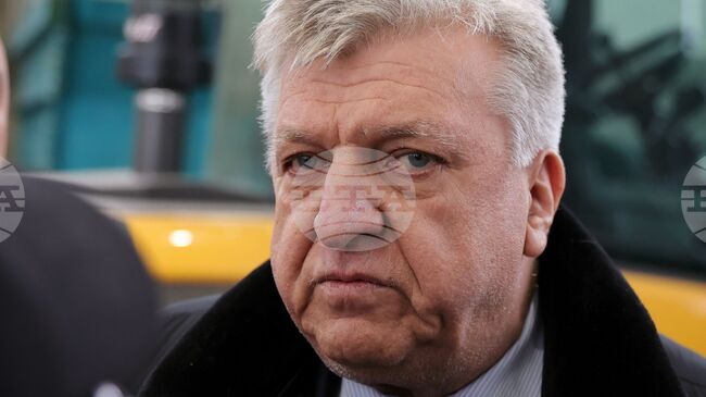 Министрите след Борислав Сандов са опитвали да прекратят споразумението с „Национална агенция за контрол на защитените територии“ , каза Манол Генов