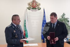 Добрич - областен управител - отличие