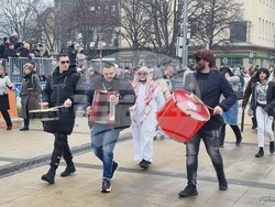 Перник - „Сурвакариада“ - младежко маскарадно дефиле