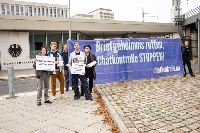 Европейски нюзрум: Блокиране на изображения със сексуално съдържание - борбата на Европейския съюз за по-голяма онлайн безопасност 