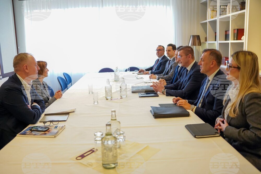 Political Divide in North Macedonia over Prime Minister Mickoski’s Davos Visit