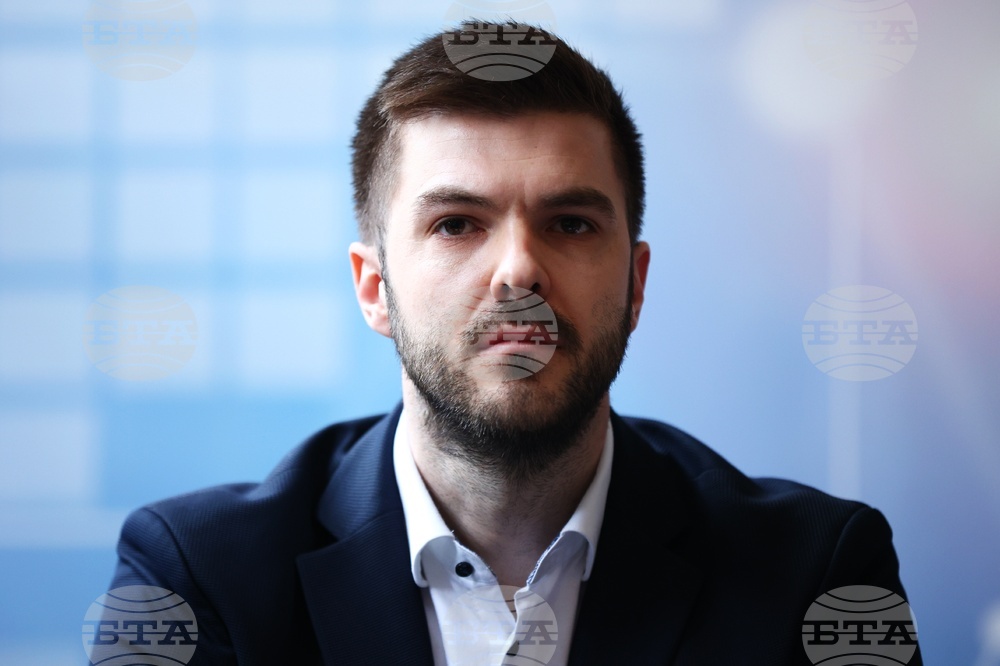 Здравеопазване - мобилно приложение - пресконференция - Ивайло Стойчев