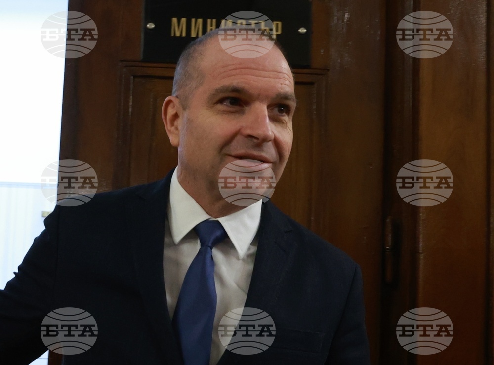 Министерство на транспорта и съобщенията - зарядни центрове - договор