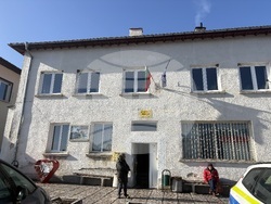 Село Белчин - полиция - жители - среща