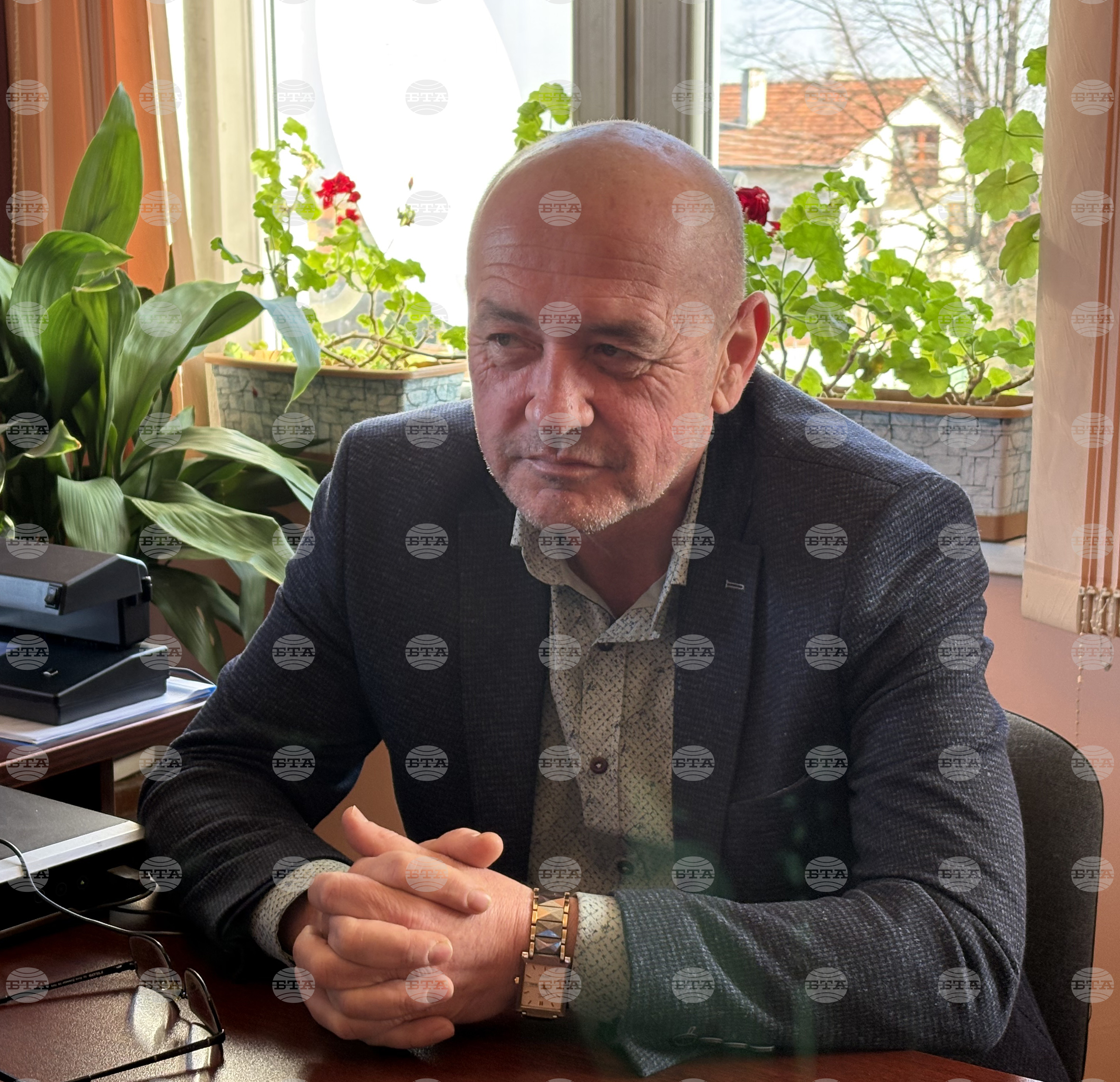 Село Белчин - полиция - жители - среща