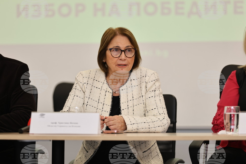 Образованието е ключов фактор за развитие на една икономика, основана на знанието, каза областният управител на Пловдив проф. Христина Янчева