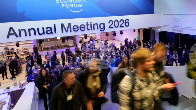 Тазгодишната среща на Световния икономически форум е пренебрегнала ключови глобални проблеми според представители на организации