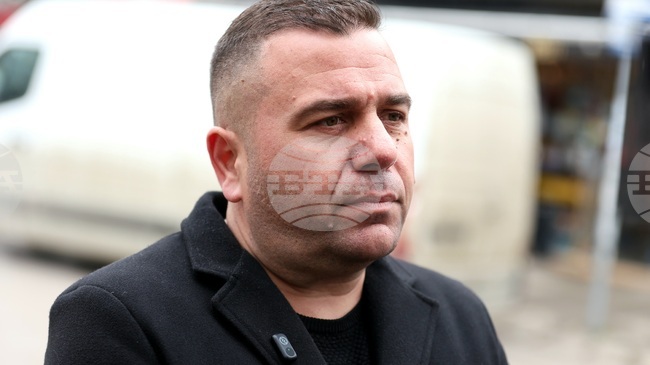  Преходът към еврото минава плавно и няма тенденция за масови злоупотреби, каза Стоян Дечев от НАП София-град при проверка по сигнал