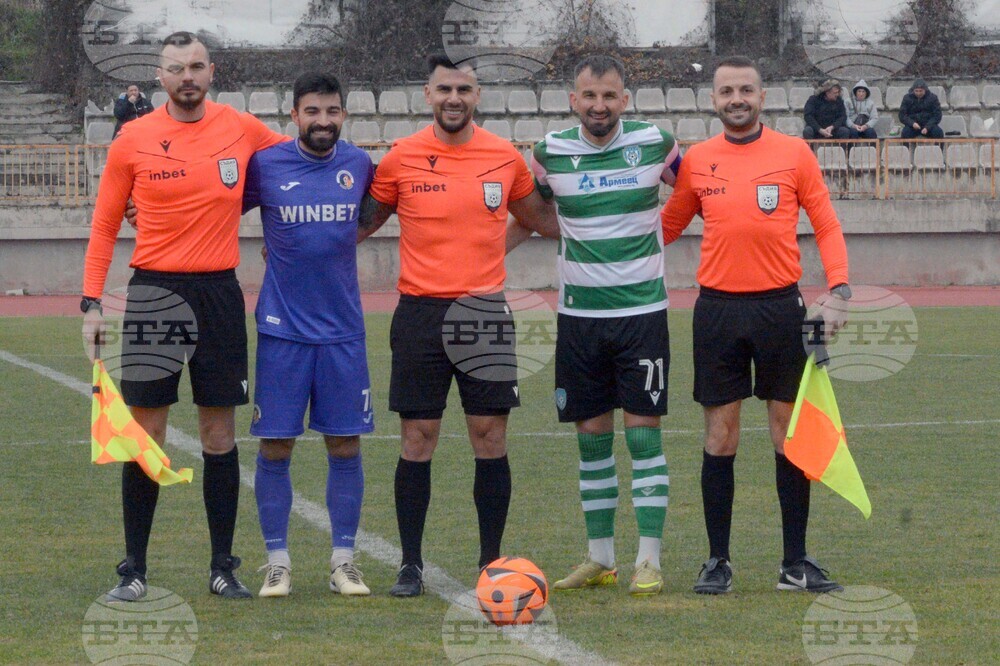 Варна - футбол - „Черно море“ - „Етър“ - контрола