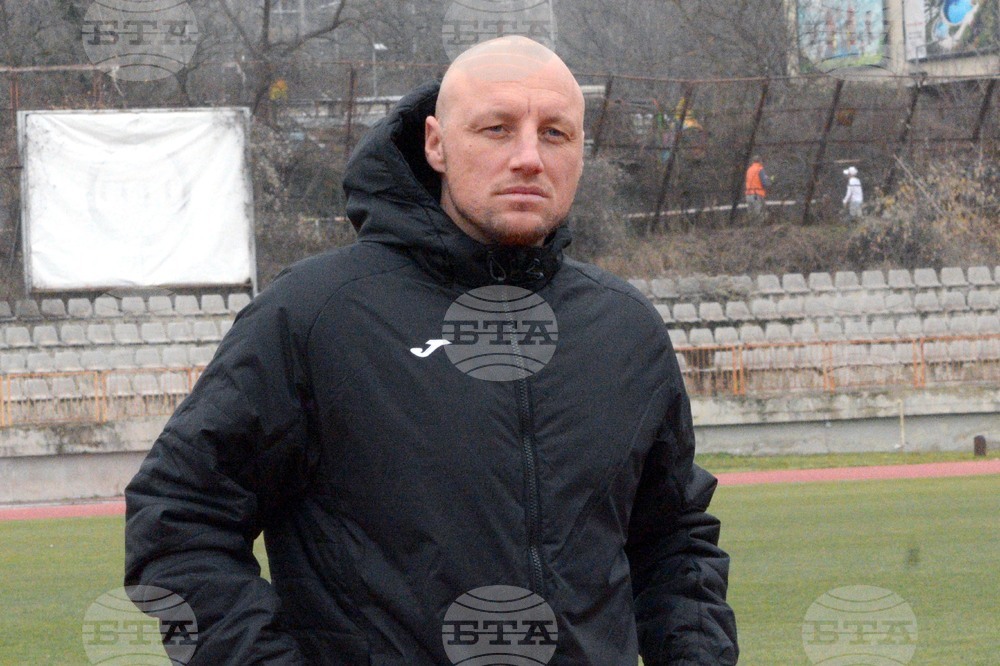 Иван Иванов е доволен от футболистите си в контролата с Черно море