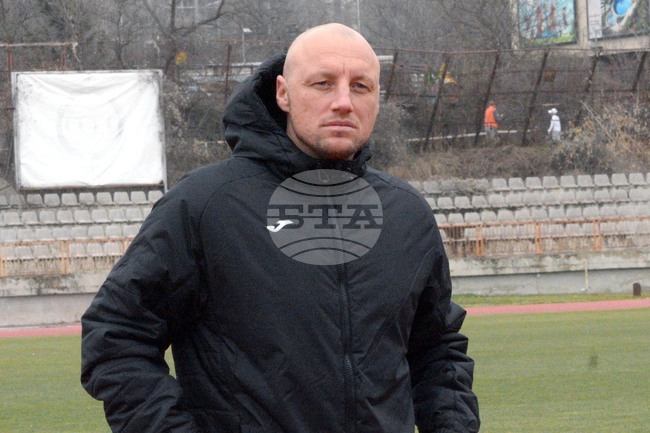 Иван Иванов е доволен от футболистите си в контролата с Черно море