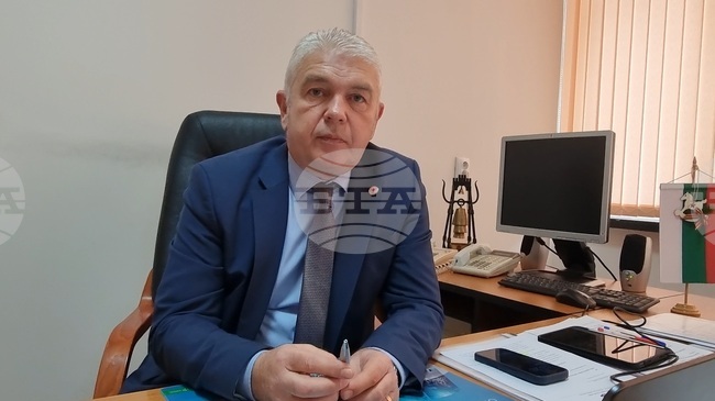 Болницата в Перник привлече 14 медици от чужбина, сред които от Индия, Судан, Сомалия, Турция и Ирак