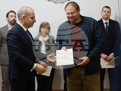 Министерство на транспорта и съобщенията - зарядни центрове - договор