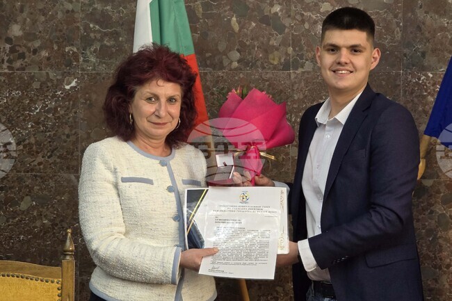 Ловеч - „Партньор на годината“ - отличия