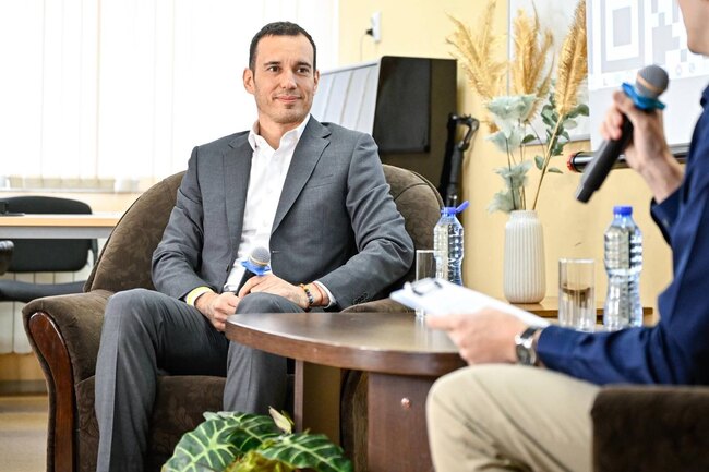 Васил Терзиев: „Има два начина да говориш за промяна. Единият е да търсиш сензация и новини. Другият е да поемеш отговорност.“