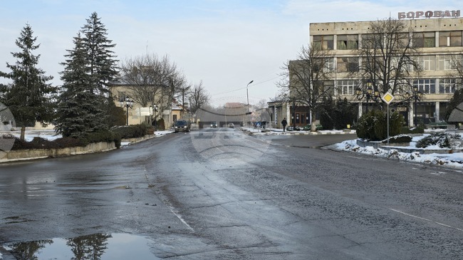 Юрист консулт, учител, вътрешен одитор, рехабилитатор са част от обявените свободни работни места за Враца, Бяла Слатина, Козлодуй и Борован 