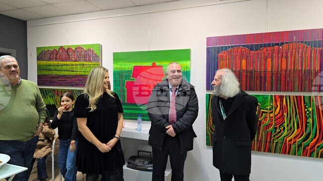 Сливен - Велин Динев - изложба „Ритми на цветовете“