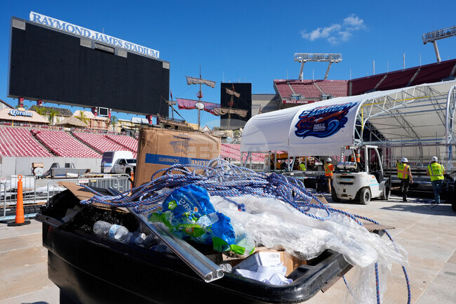 Stadium Series Hockey