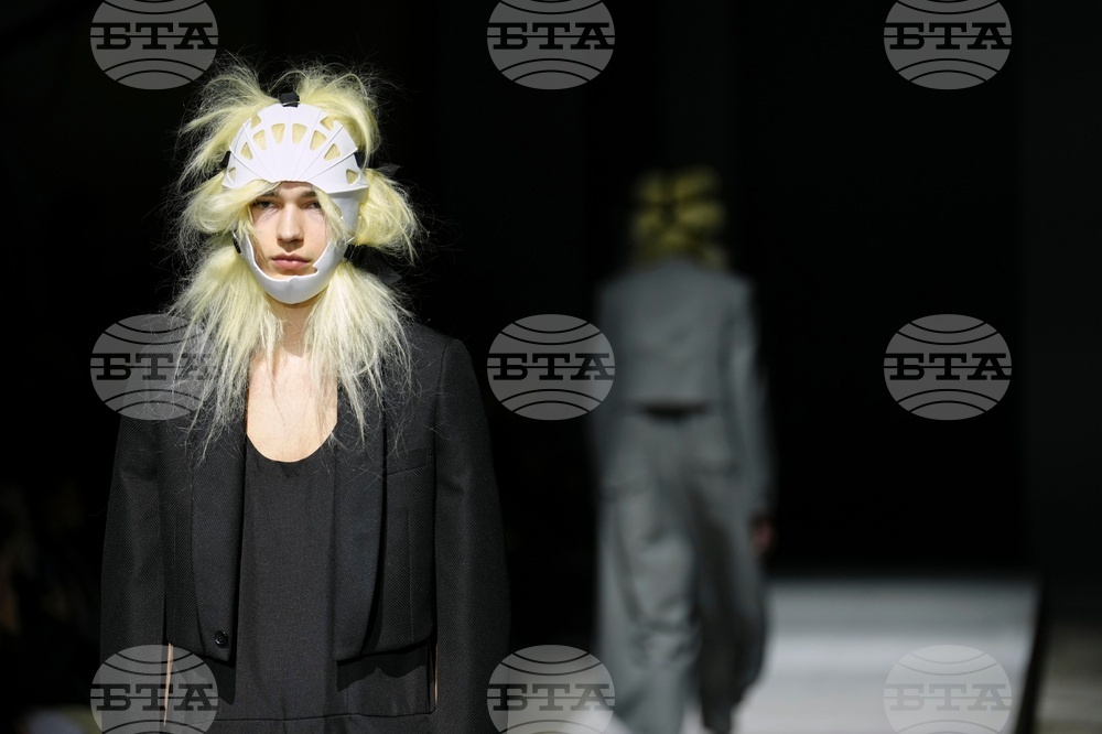 France Fashion Comme des Garcons F/W 26/27