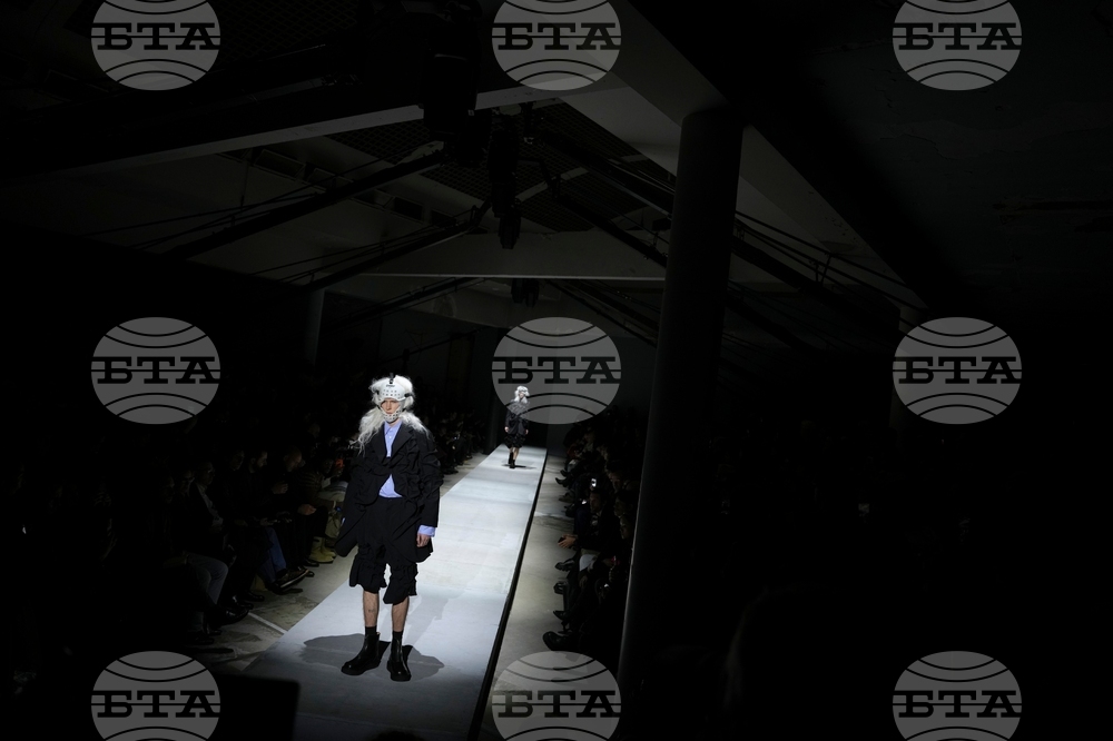 France Fashion Comme des Garcons F/W 26/27