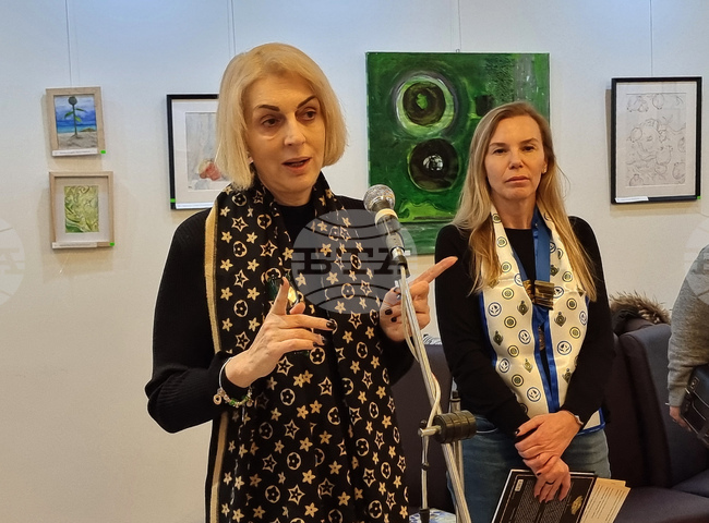 Варна - изложба „Багрите на Родопа планина“