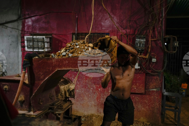 APTOPIX Venezuela Gold Mining