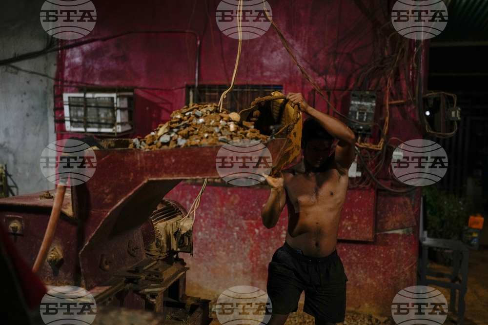 APTOPIX Venezuela Gold Mining