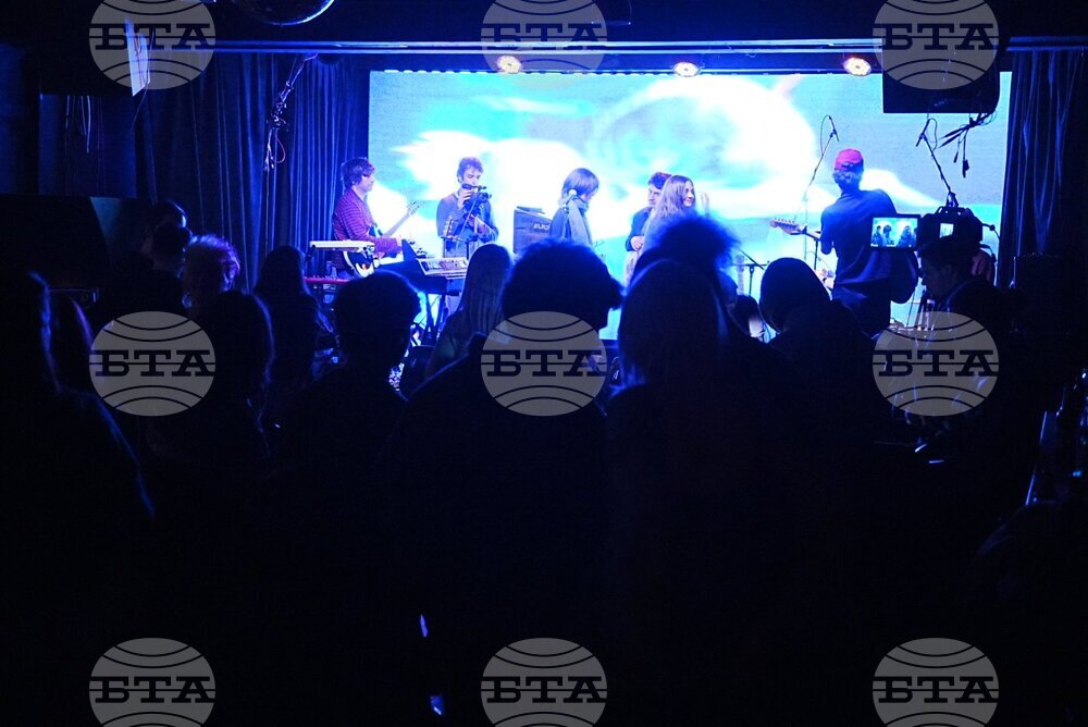 Slicr, Yanichka Nushi и Scarlet се качиха на една сцена в Пловдив