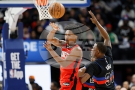 Rockets Pistons Basketball