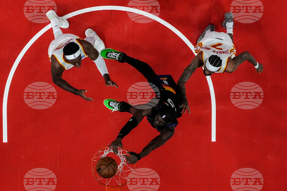 Suns Hawks Basketball