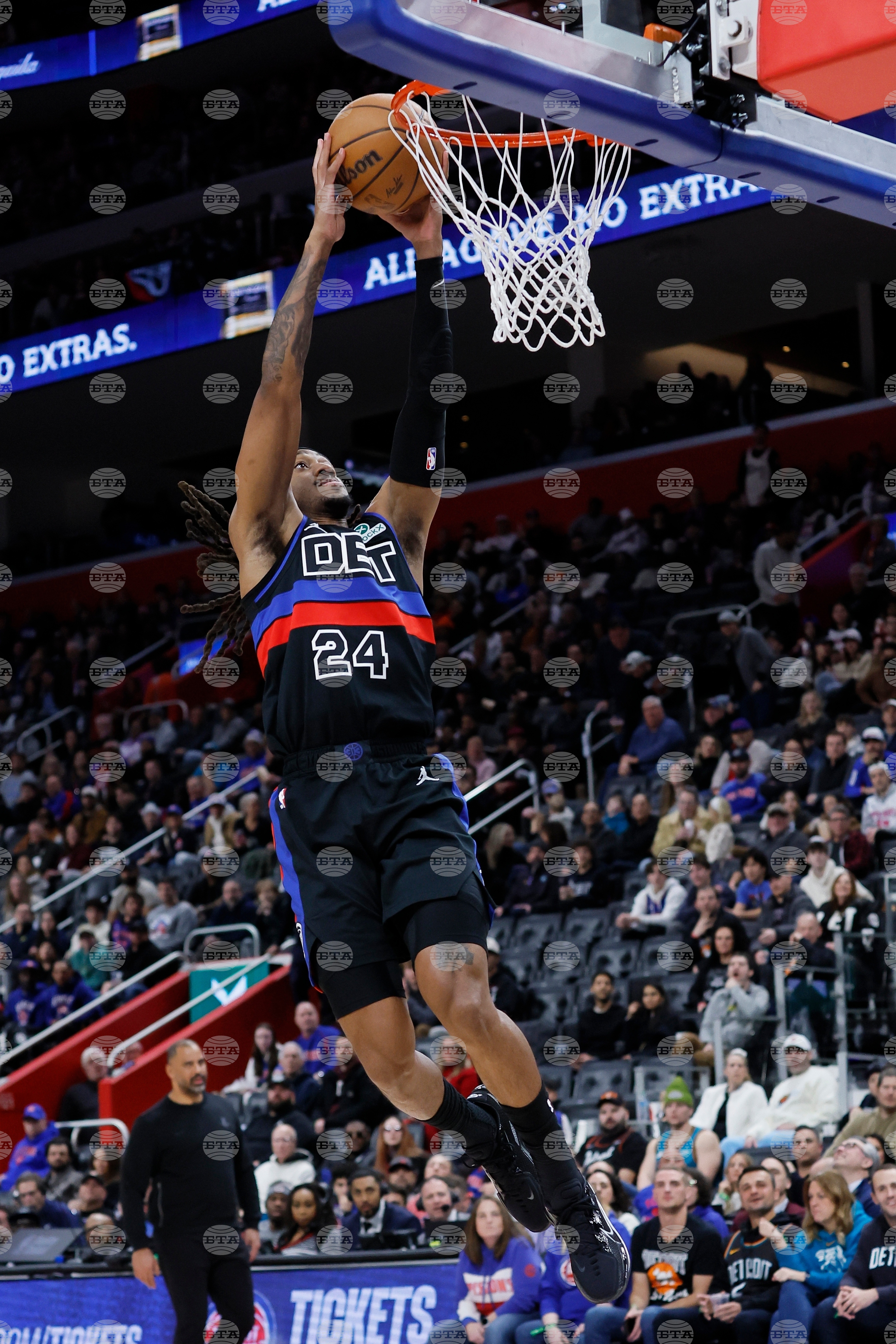 Rockets Pistons Basketball