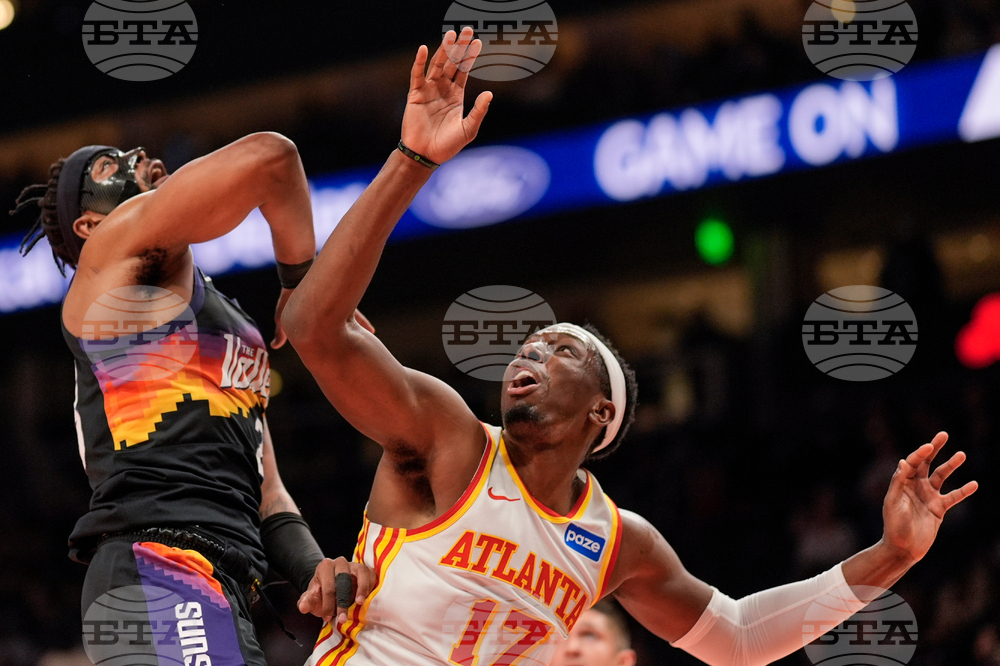 Suns Hawks Basketball