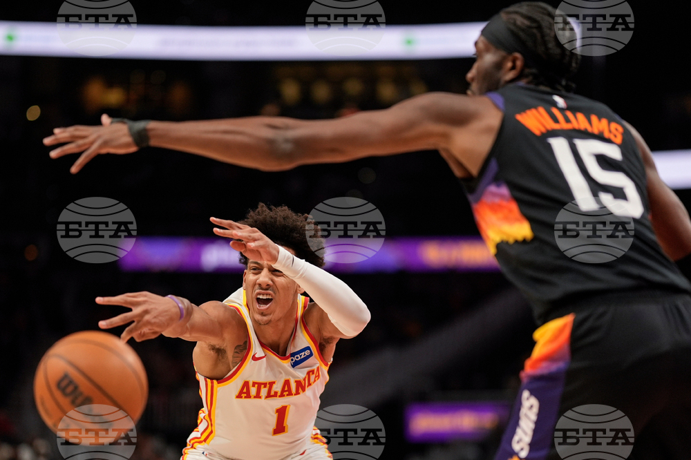 Suns Hawks Basketball