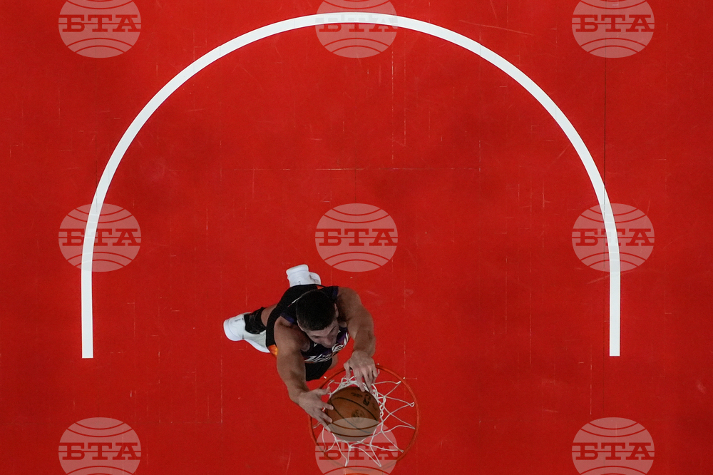 Suns Hawks Basketball