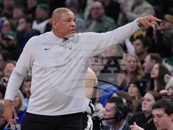 Nuggets Bucks Basketball