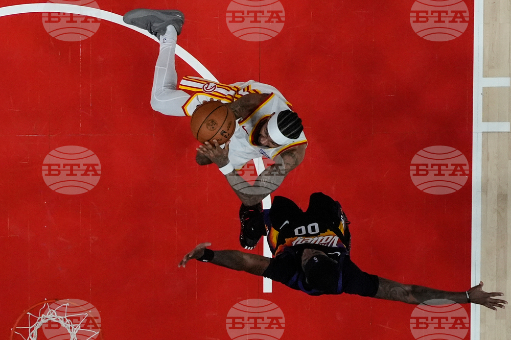 Suns Hawks Basketball