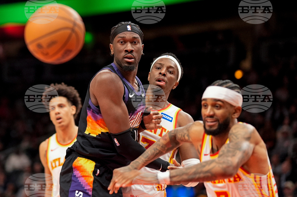 Suns Hawks Basketball