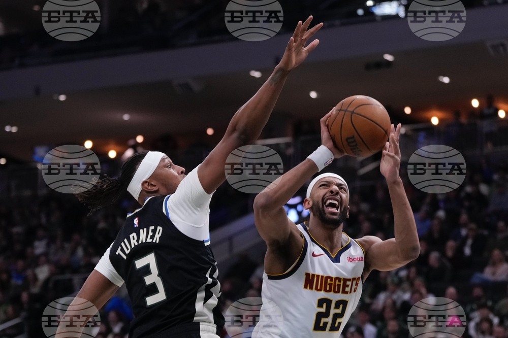 Nuggets Bucks Basketball