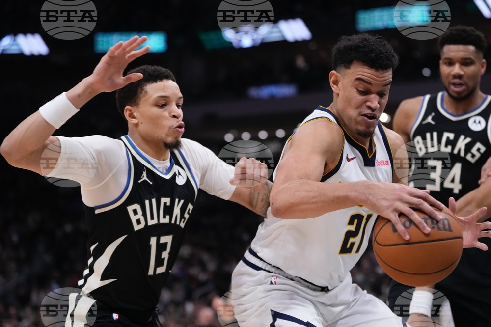 Nuggets Bucks Basketball