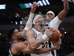 Nuggets Bucks Basketball