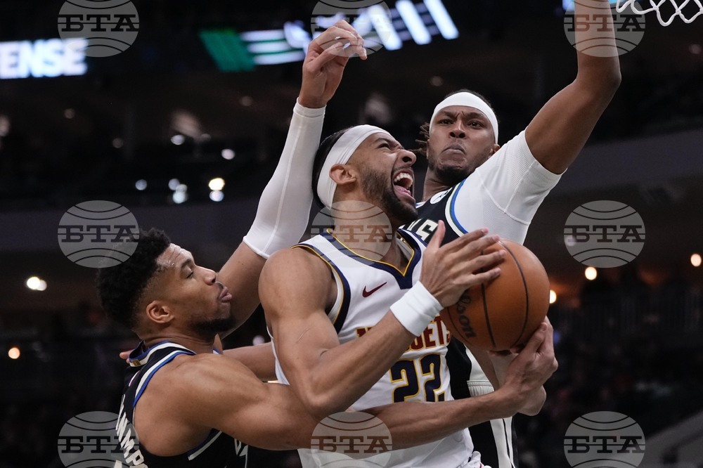 Nuggets Bucks Basketball